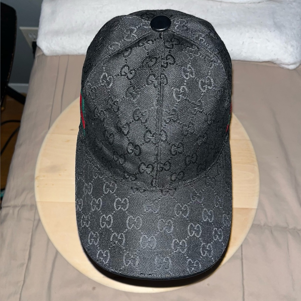 Black Gucci Hat Cap Adjustable Velcro Strap Unisex Red Green Web Stripe - Picture 5 of 9